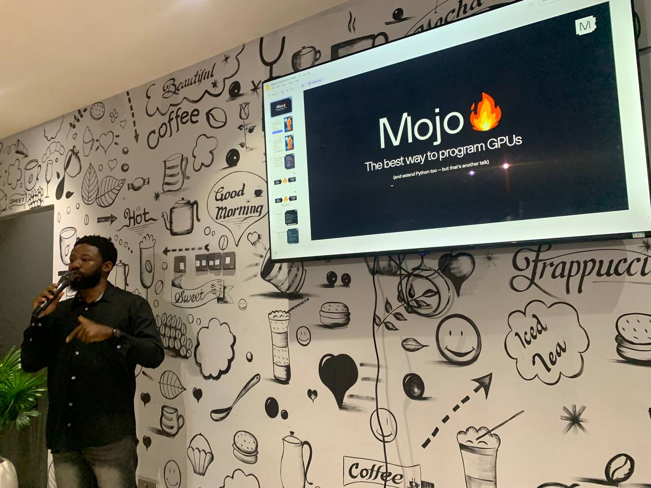 Mojo at a glance - Community Talk